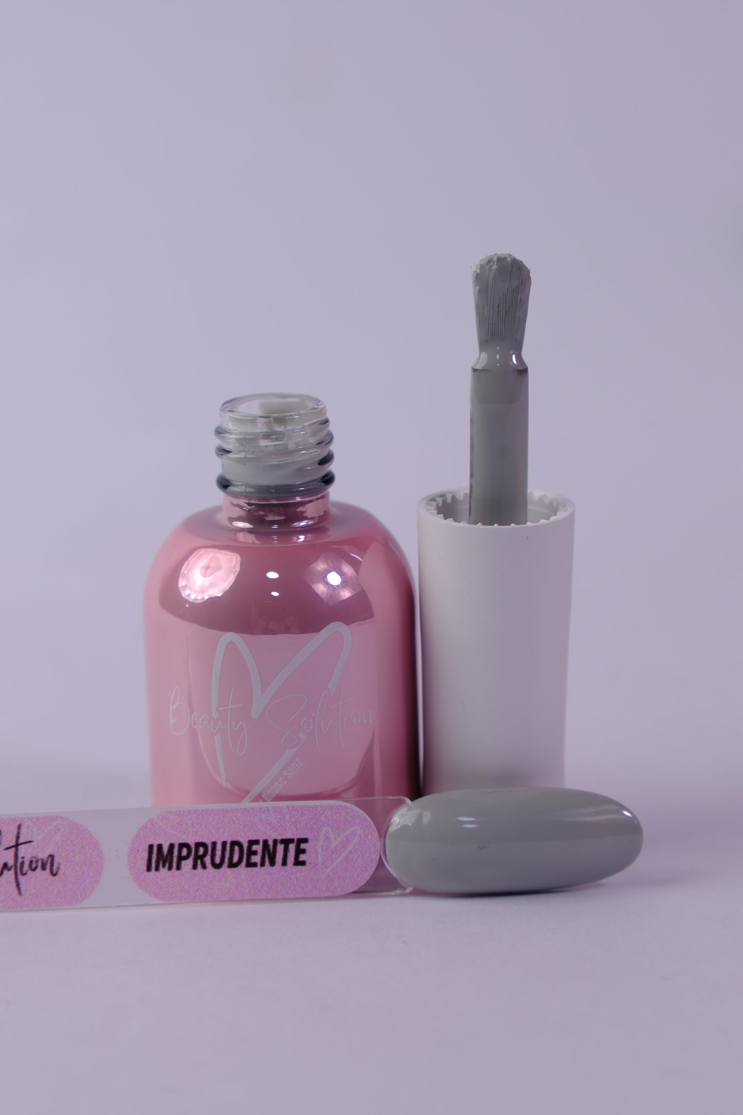 Gel Polish Blancos, Negros y Grises | Beauty Solution