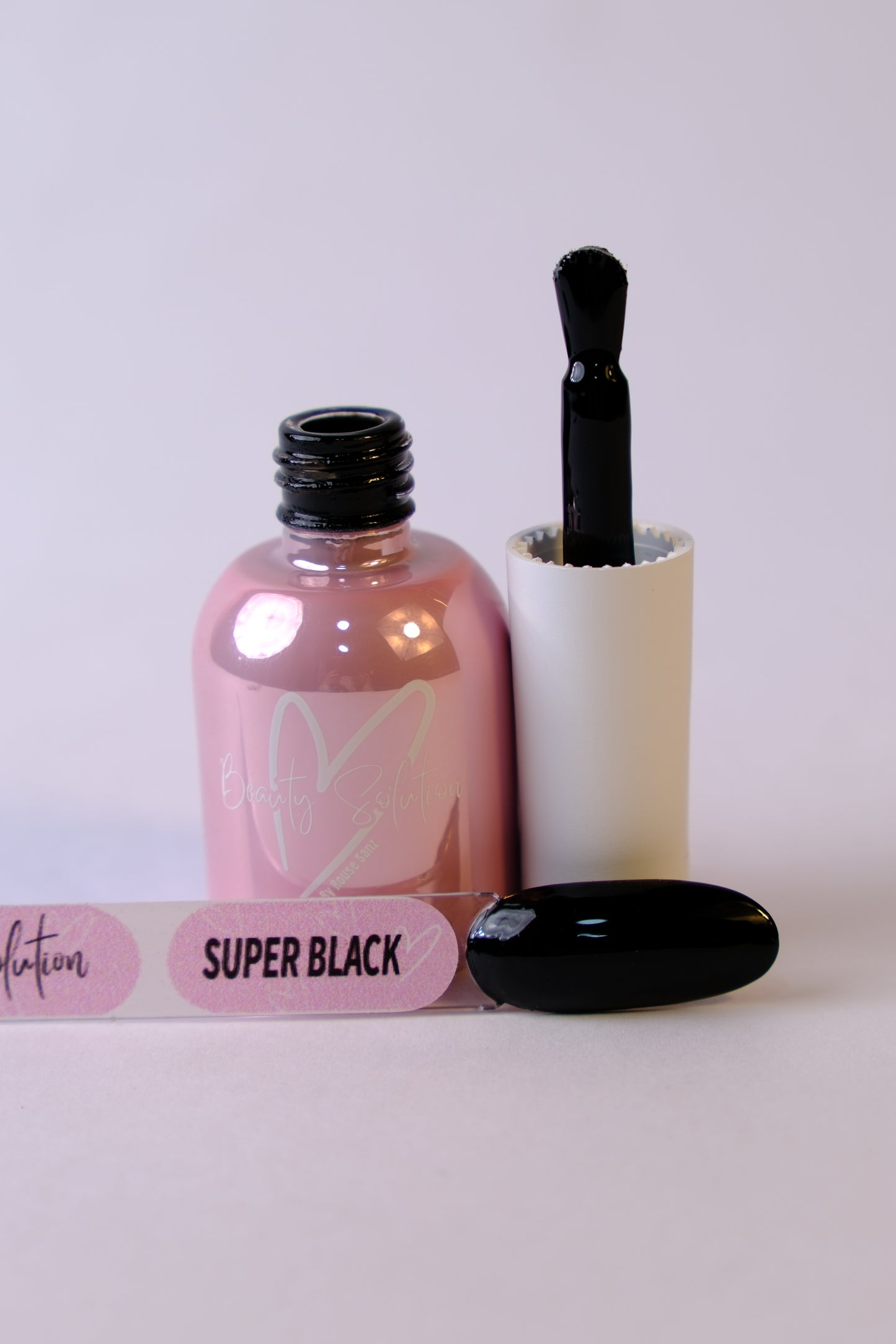 Gel Polish Blancos, Negros y Grises | Beauty Solution