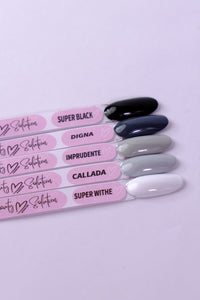 Gel Polish Blancos, Negros y Grises | Beauty Solution