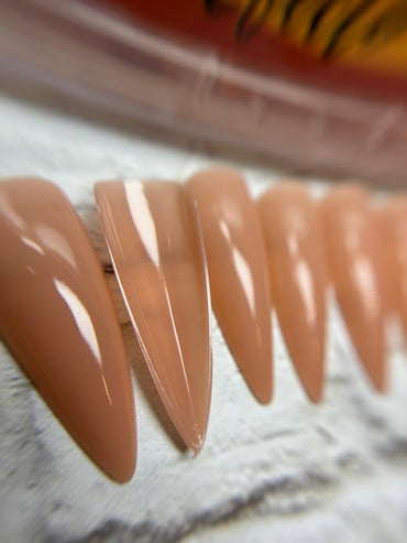 TIPS EFECTO ACRILICO STILETTO 300 UND